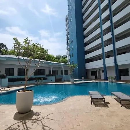 Minso Homes Mutiara Beach Resort Tangga Batu Exterior photo